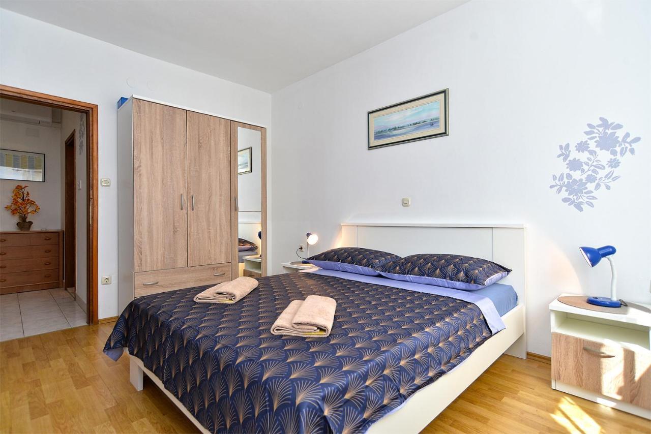 Apartments Milka 2074 Porec Ngoại thất bức ảnh