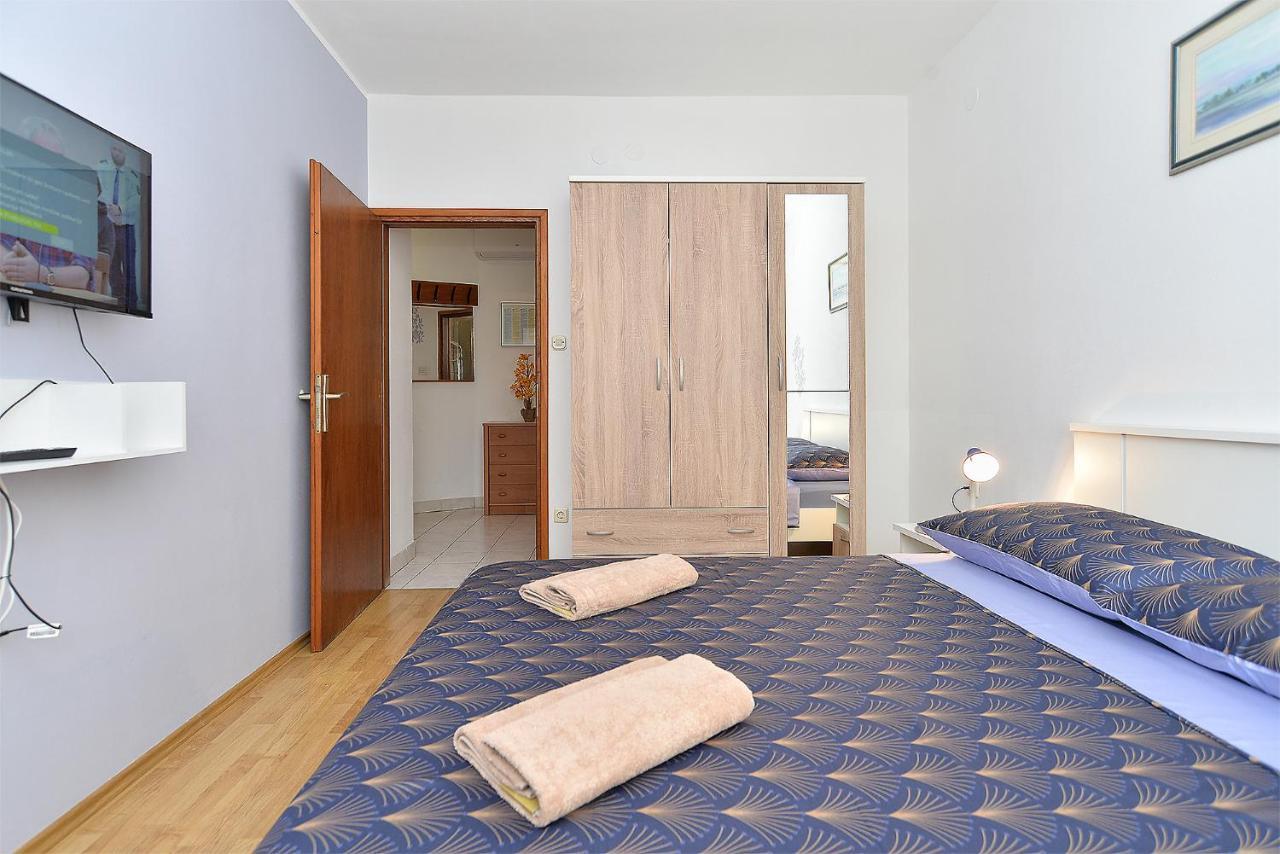 Apartments Milka 2074 Porec Ngoại thất bức ảnh