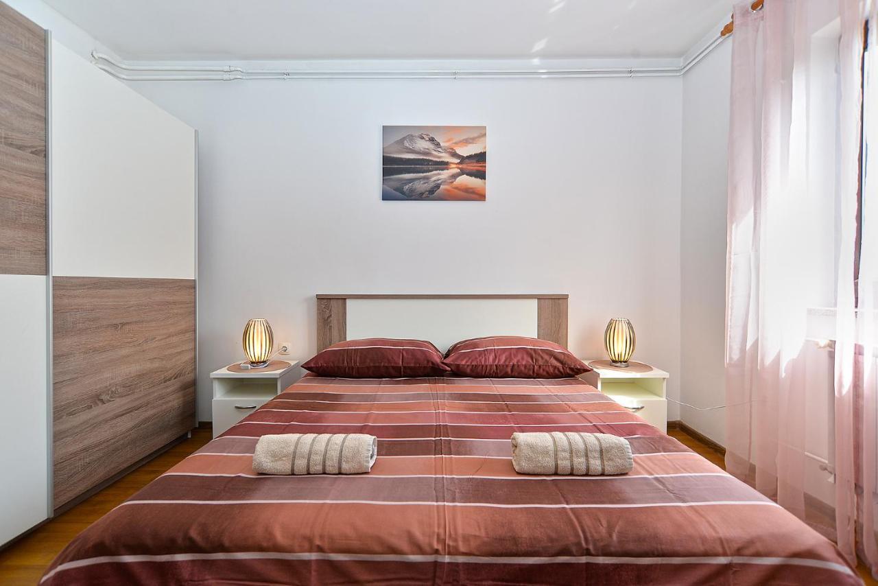 Apartments Milka 2074 Porec Ngoại thất bức ảnh